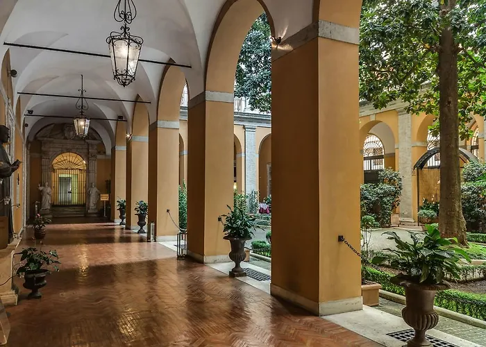 Palazzo Cardinal Cesi Hotel 4*