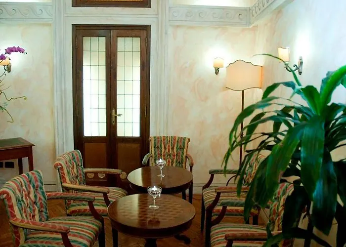 Palazzo Cardinal Cesi Hotel