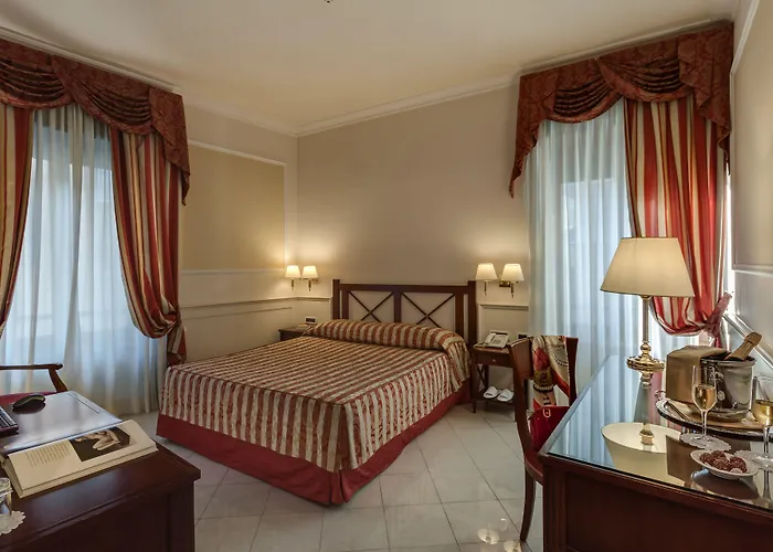 Palazzo Cardinal Cesi Hotel 4*