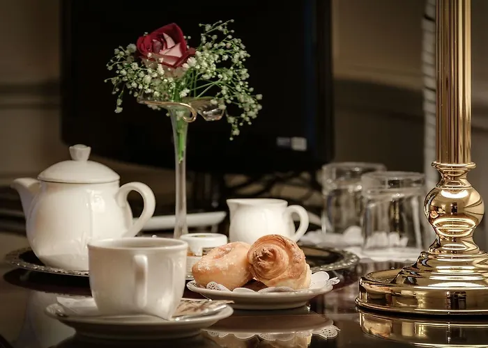 Hotel Palazzo Cardinal Cesi 4*