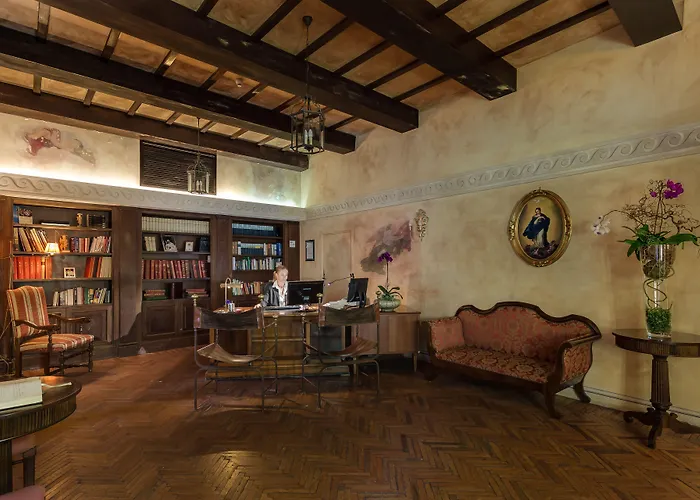 Hotel Palazzo Cardinal Cesi 4*