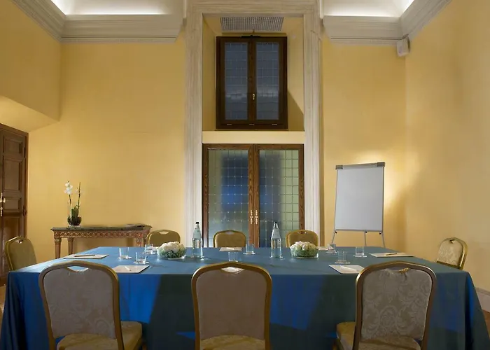 Hotel Palazzo Cardinal Cesi 4*